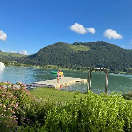 Herzi - Ausgestattet, Neu, Chic Und Sehr Gemuetlich Lejlighed *